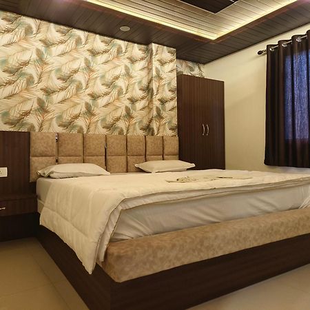 Hotel Jain Shree Ujjain Esterno foto