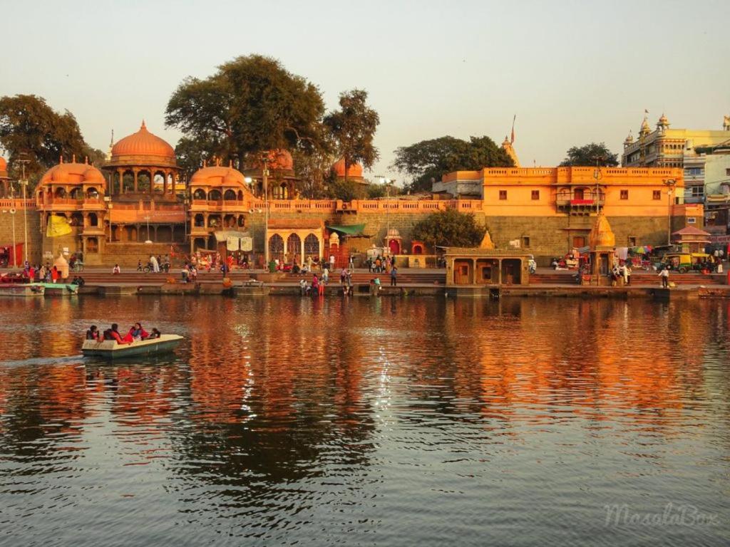 Hotel Jain Shree Ujjain Esterno foto